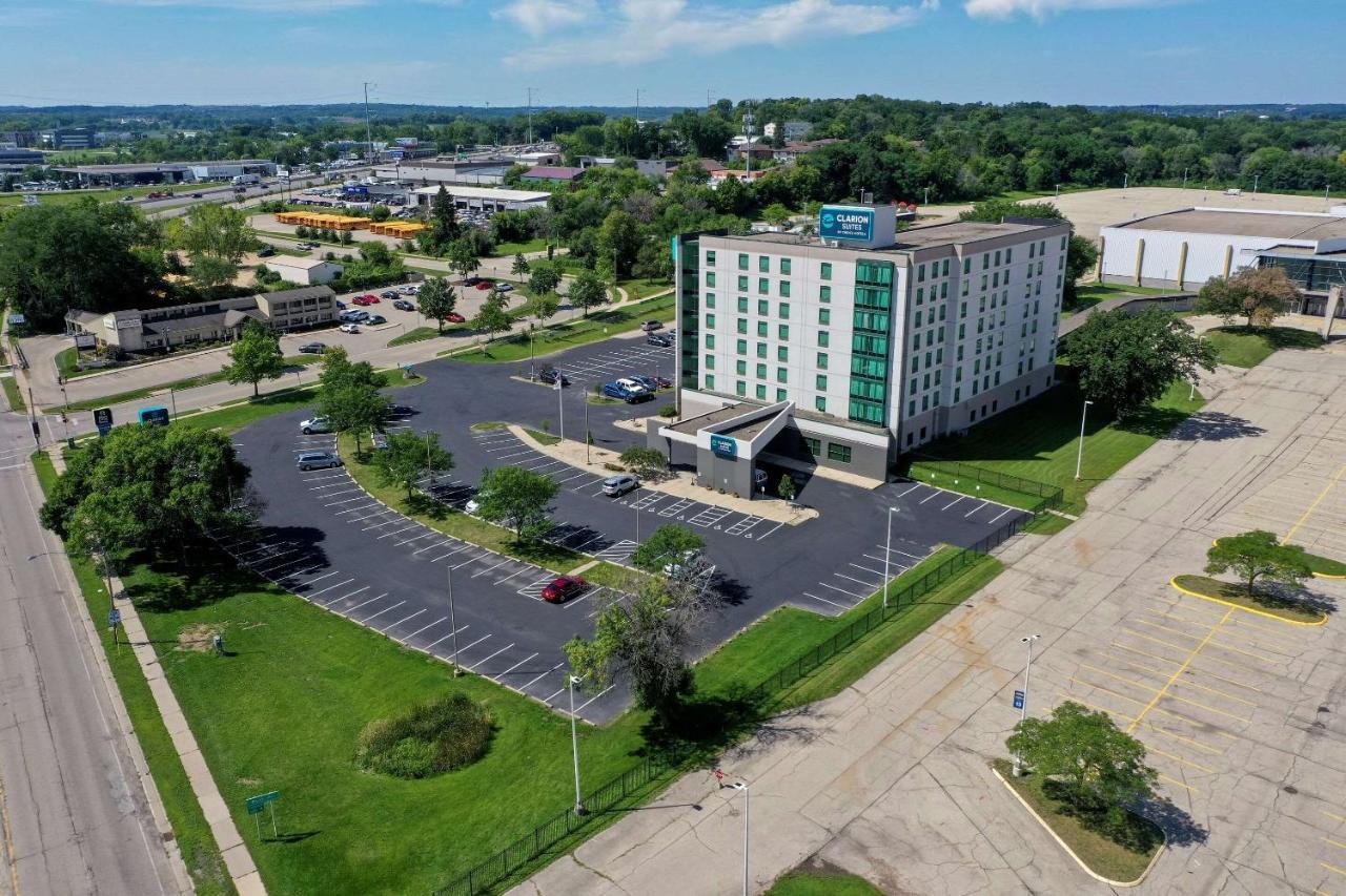 Clarion Suites At The Alliant Energy Center Madison Exterior photo